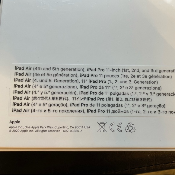 Brand New Sealed Apple Smart Keyboard Folio Apple iPad Air Pro 11-inch MXNK2LL/A - Picture 4 of 5